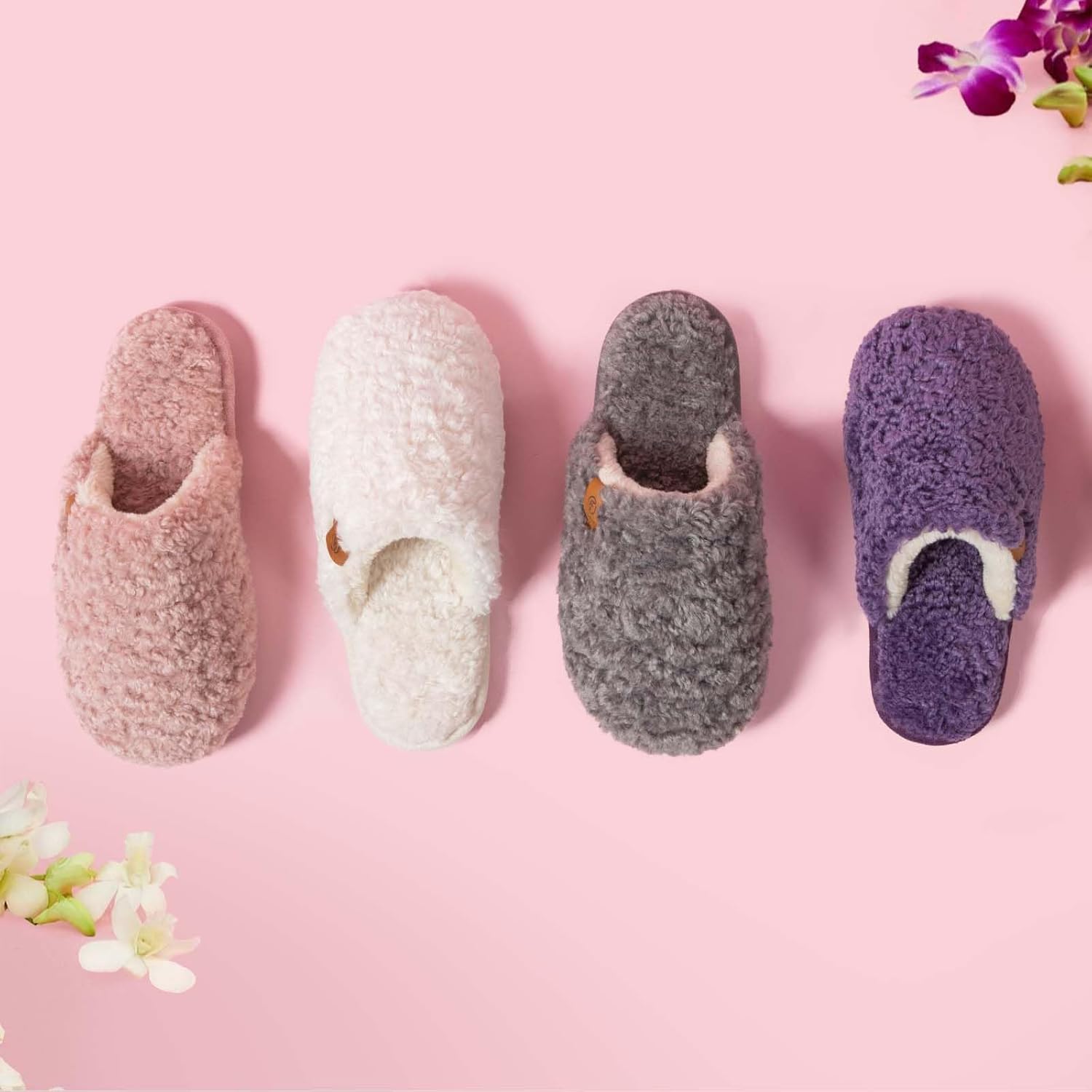 EverFoams Women's Fuzzy Slip-on Slippers