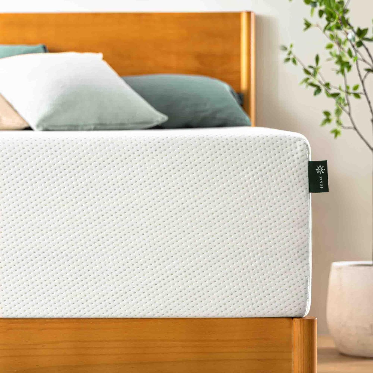 ZINUS 6 Inch Twin Green Tea Memory Foam Mattress