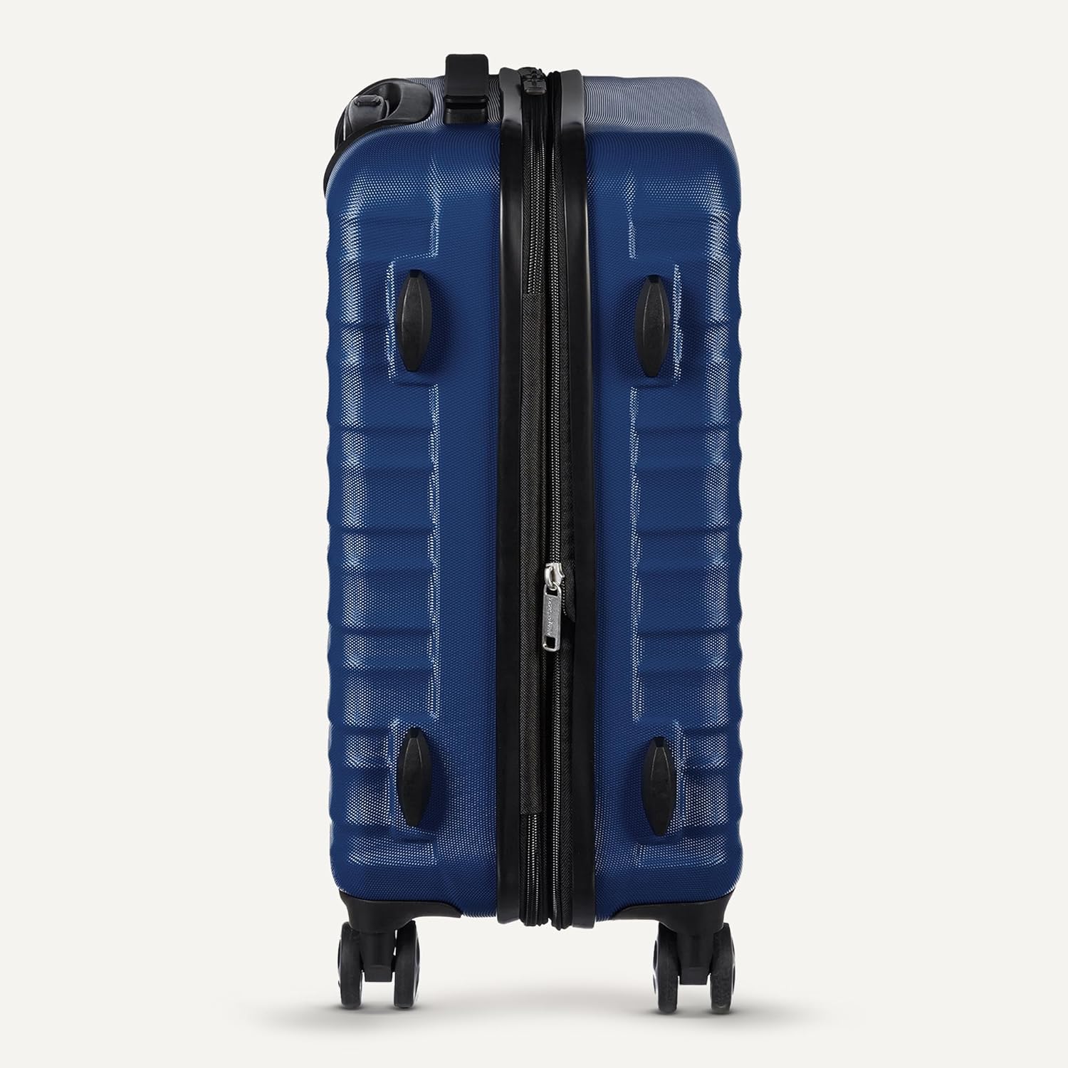 26" Hardside Medium Checked Luggage
