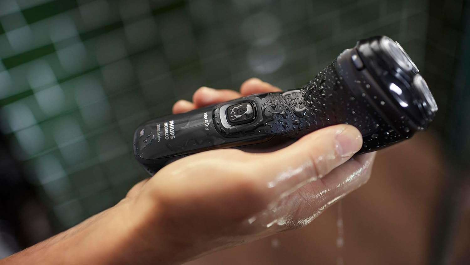 Philips Norelco 2400 Wet & Dry Electric Shaver
