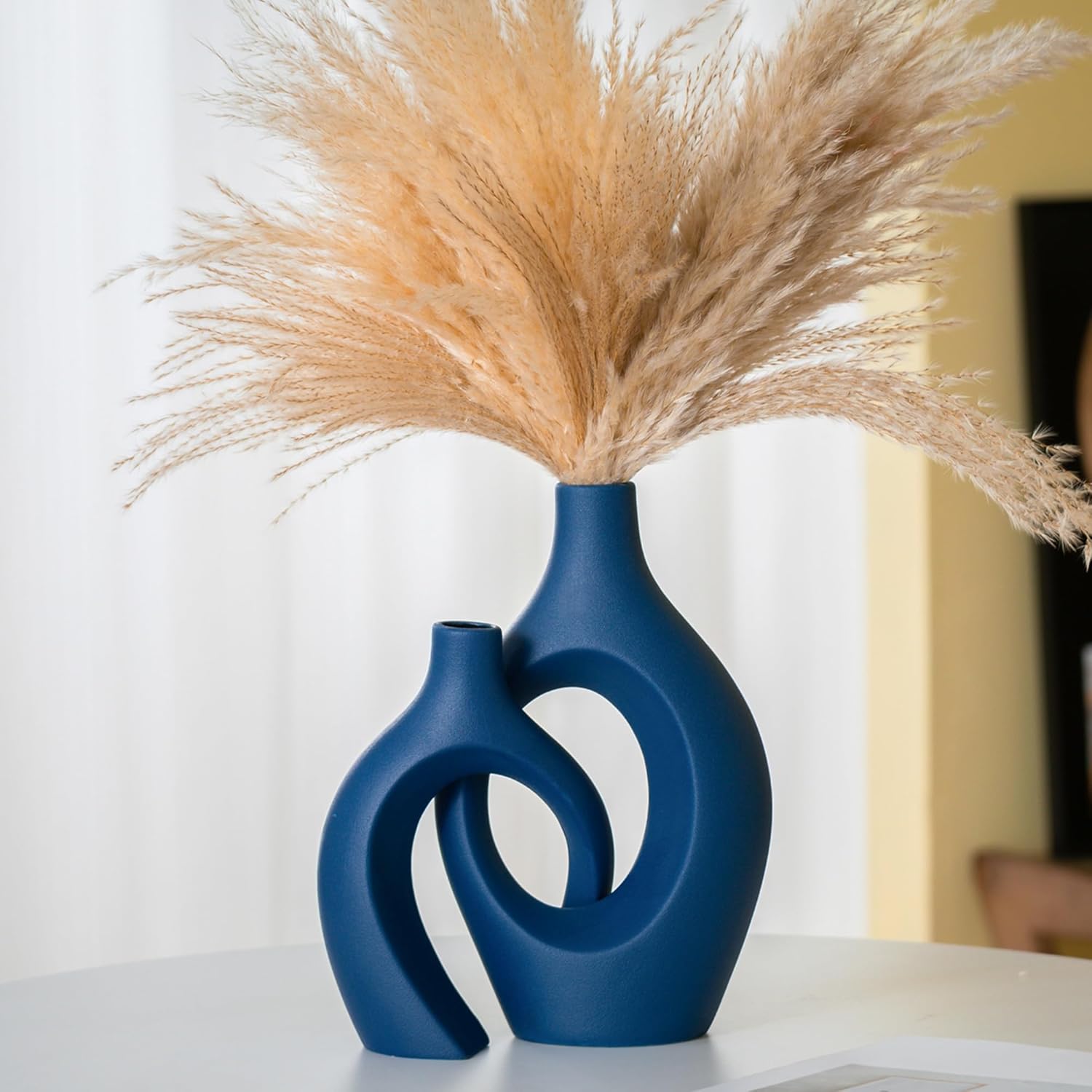 Snuggle Hollow Ceramic Vase Setfor Home Decor