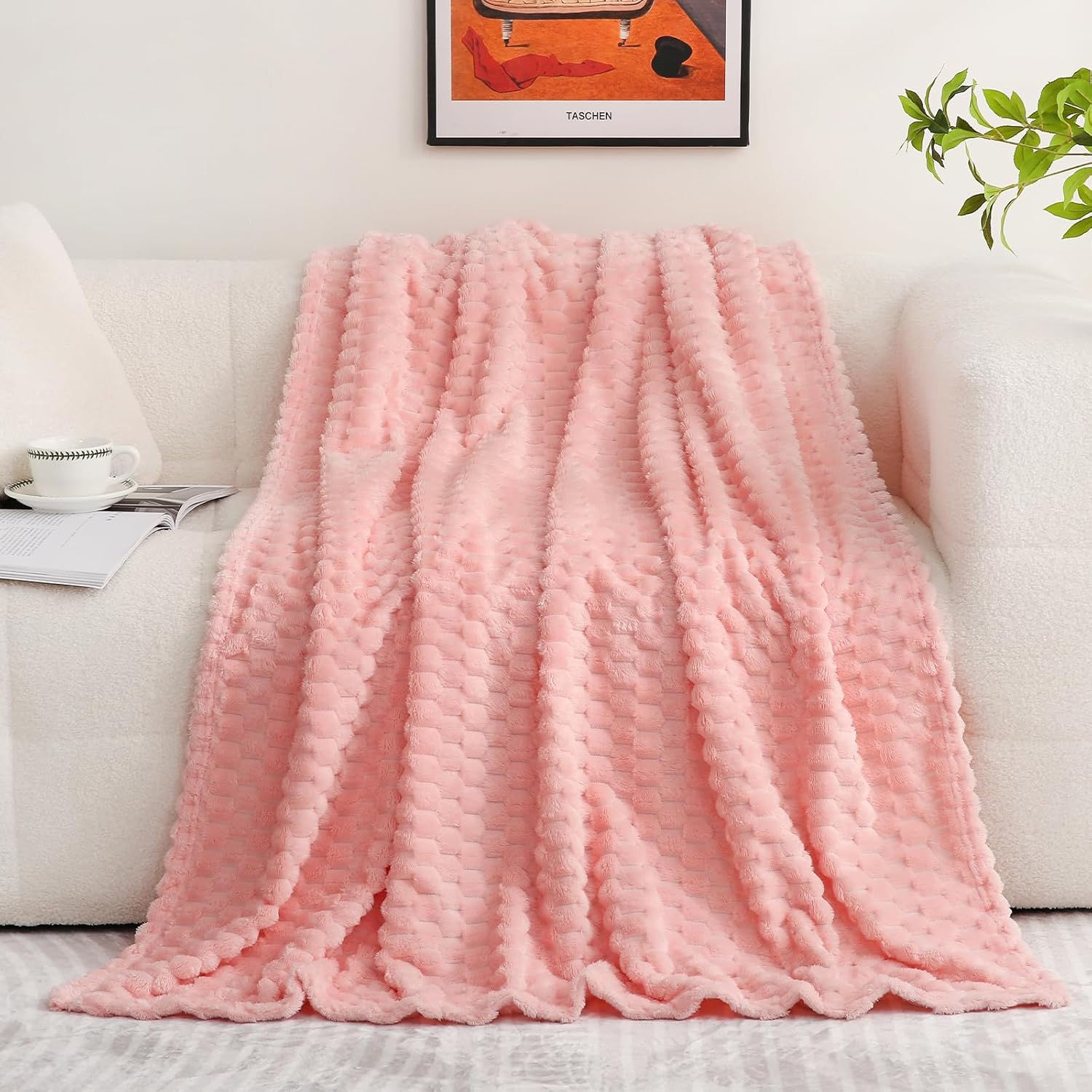 Puncuntex Hot Pink Throw Blanket  for Mom Fuzzy