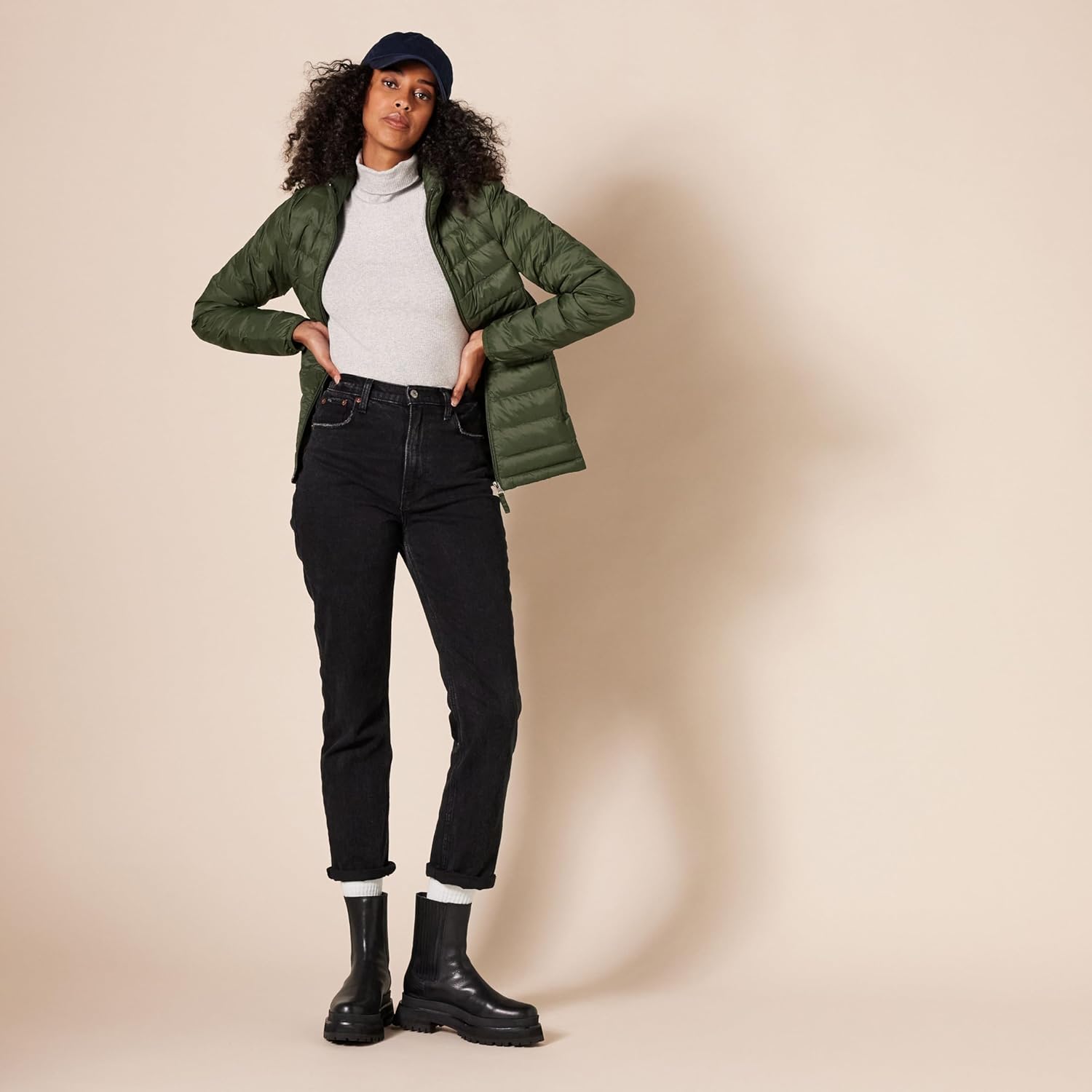 Essentials Women's Lightweight Long-Sleeve