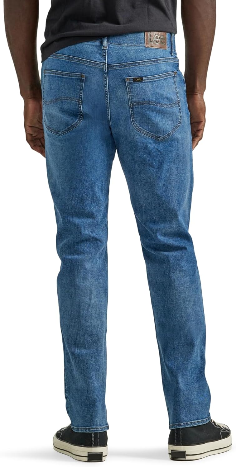 Lee Men's Extreme Motion Regular Straight Jean