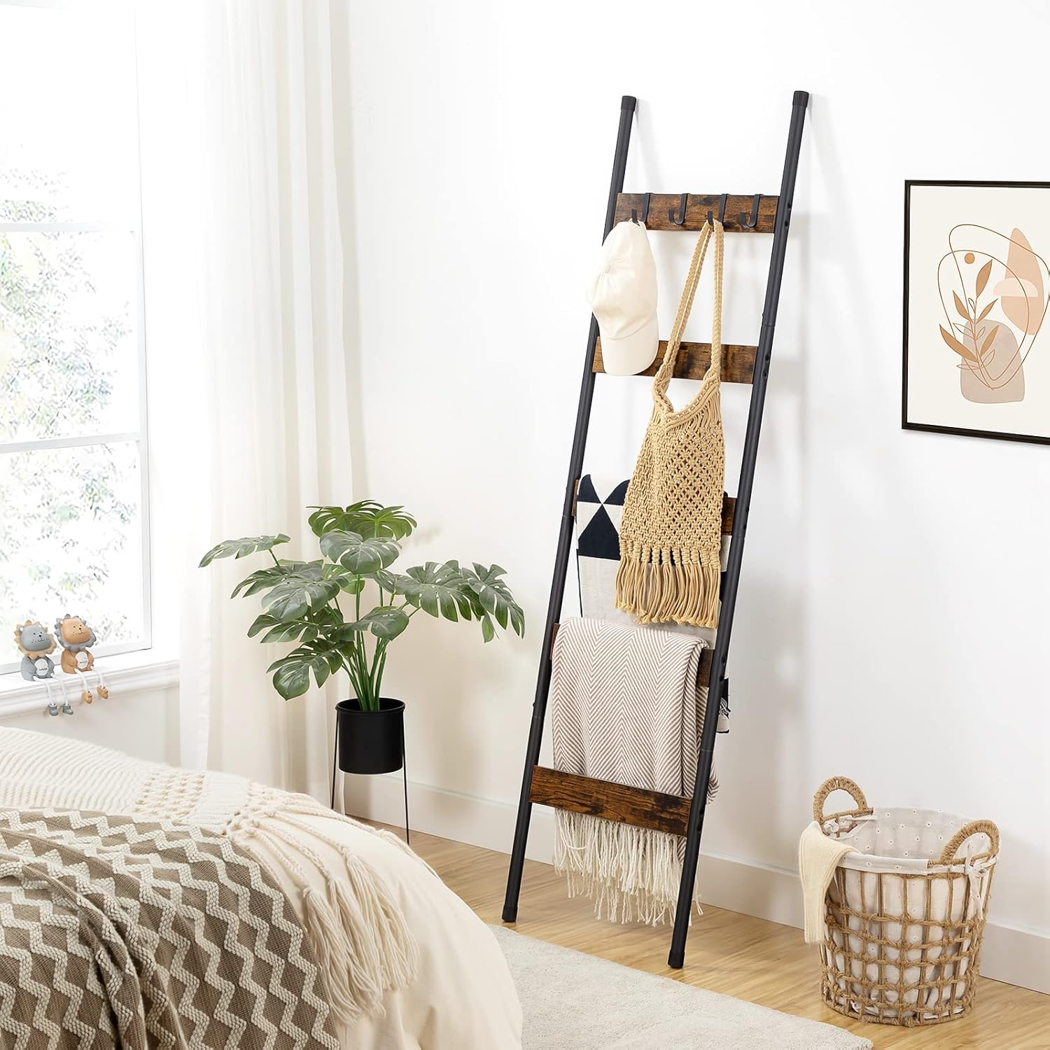 HOOBRO Blanket Ladder, 5-Tier Towel Rack with Hooks