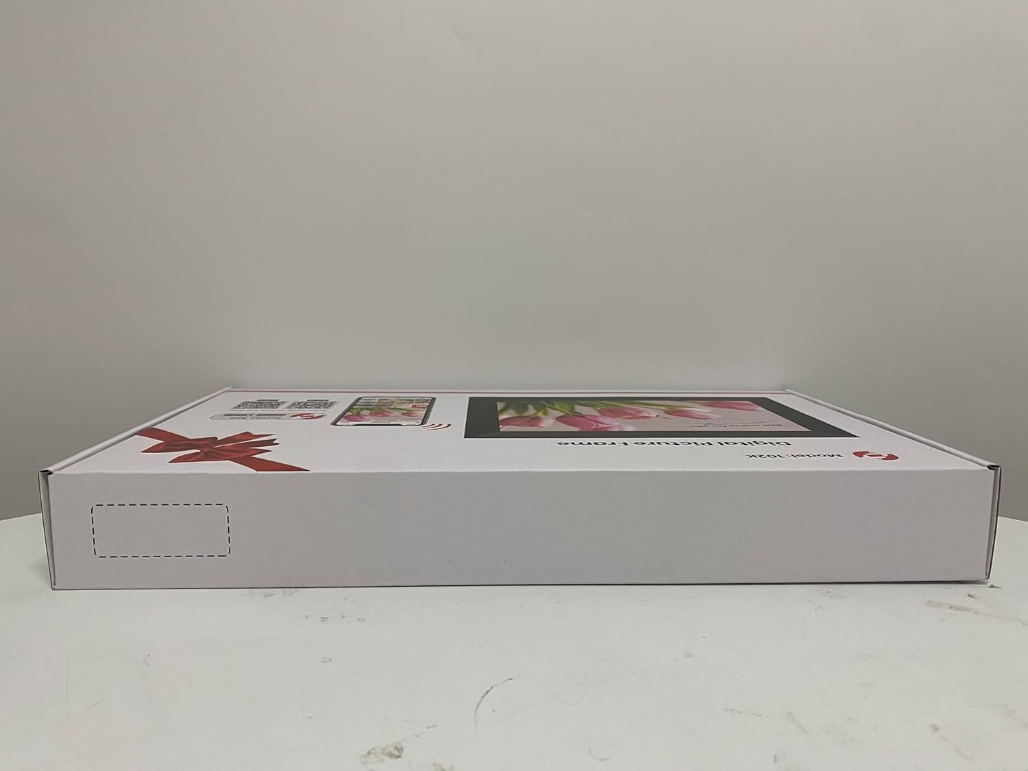 Frameo 10.1" WiFi Digital Picture Frame