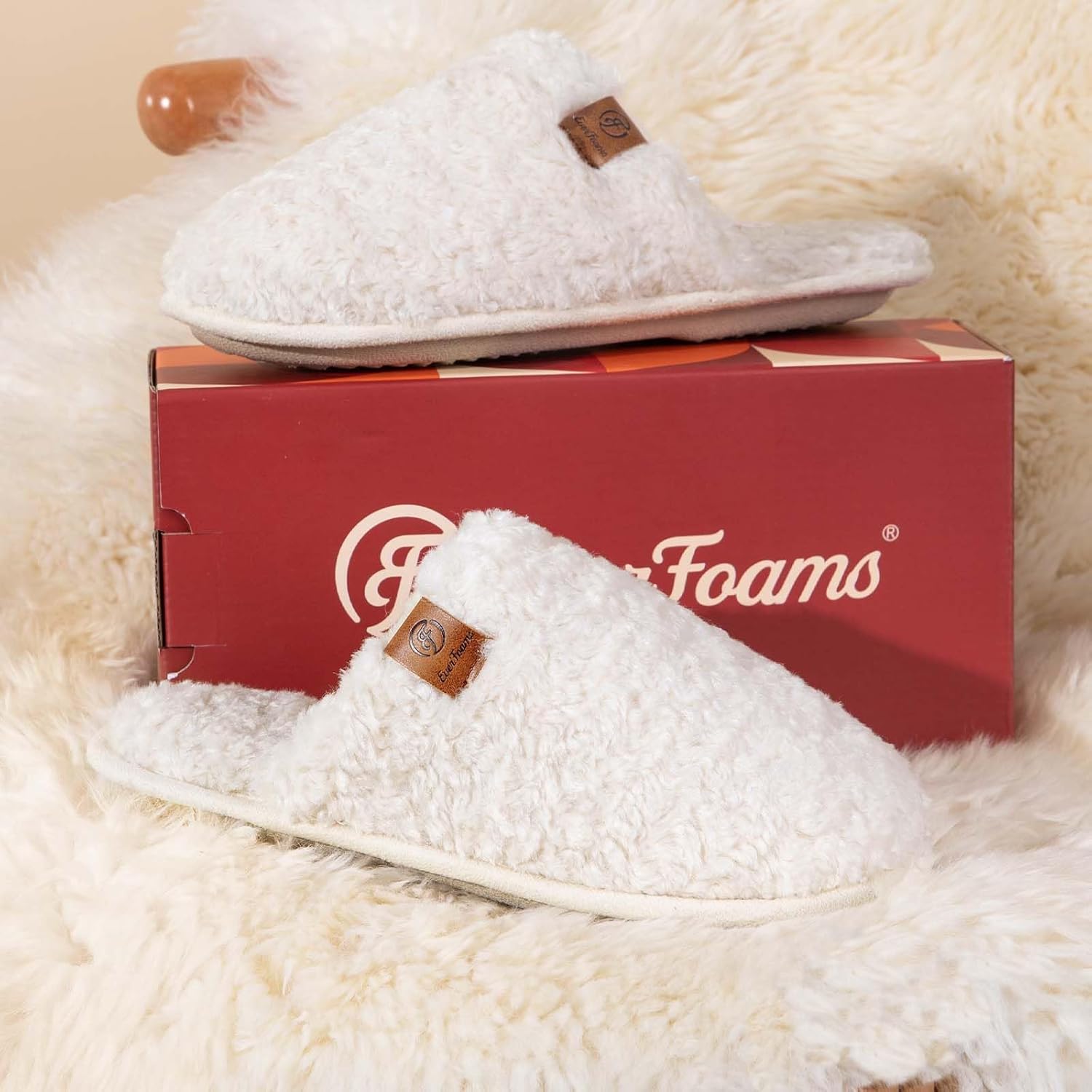 EverFoams Women's Fuzzy Slip-on Slippers