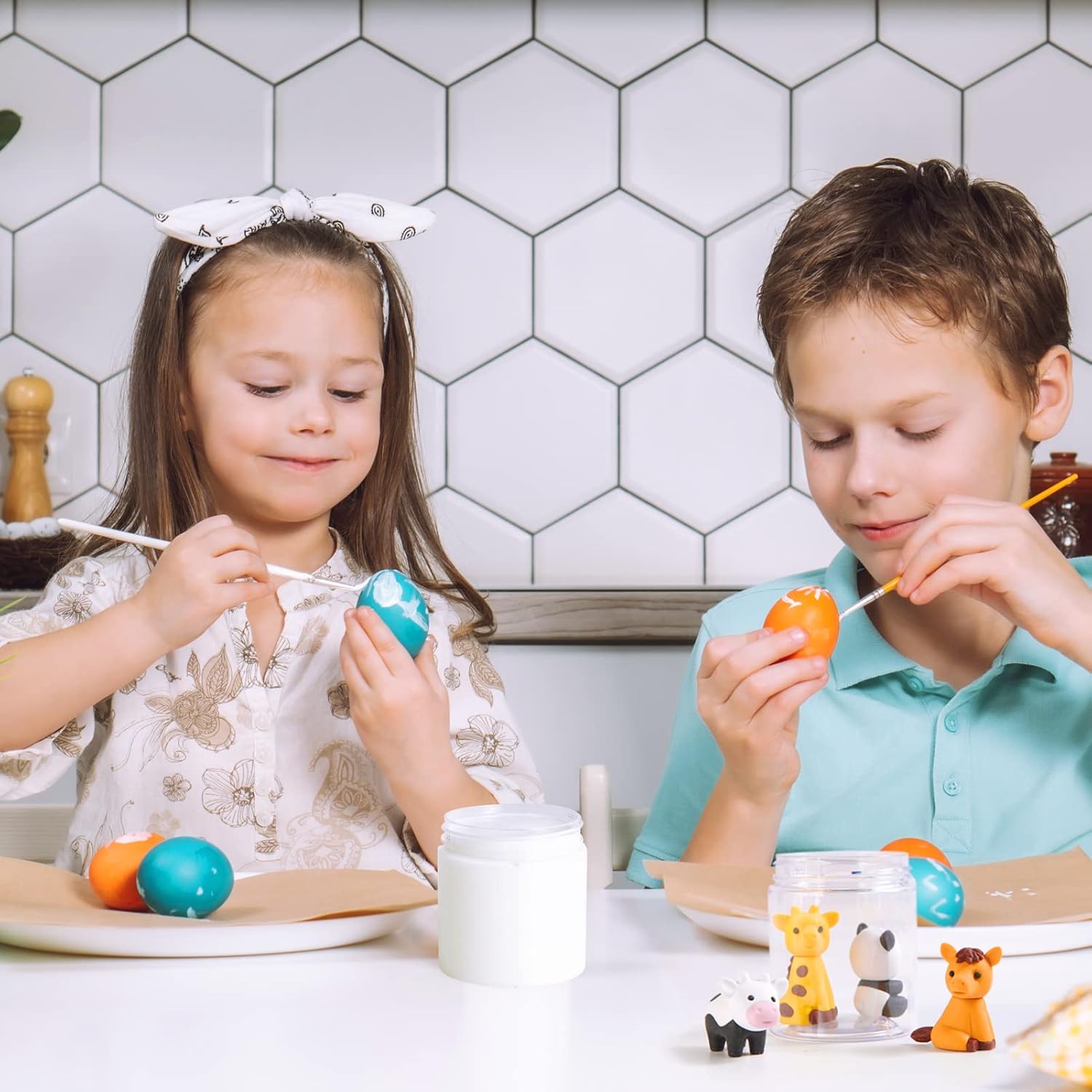 4 OZ Plastic Jars Round Clear Cosmetic Container