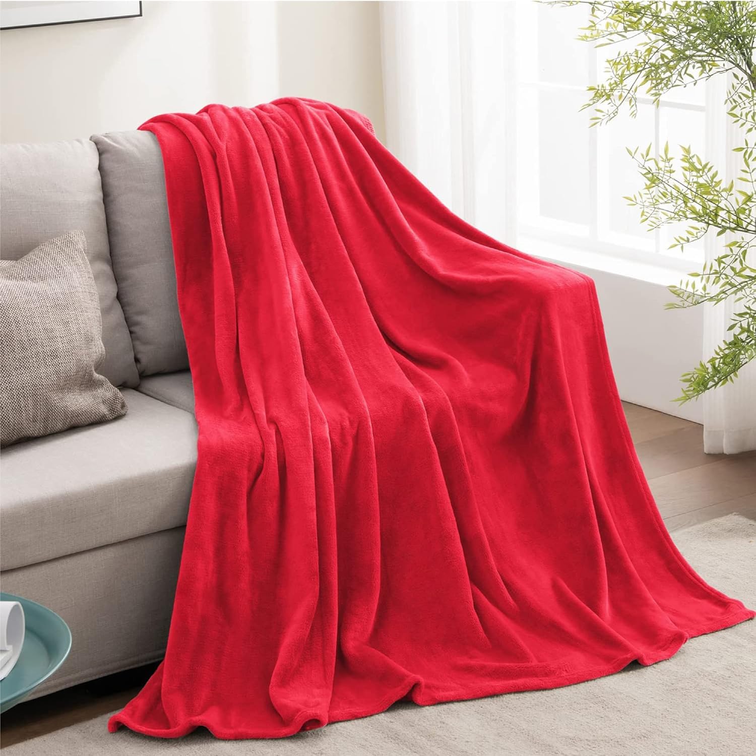 BEDELITE Fleece Black Throw Blankets for Bed
