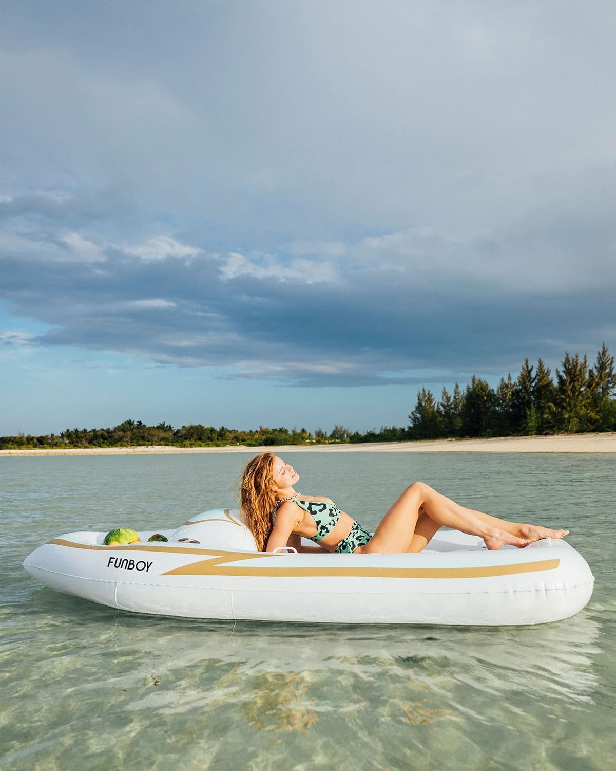 Summer Luxury Inflatable Boat Pool Float