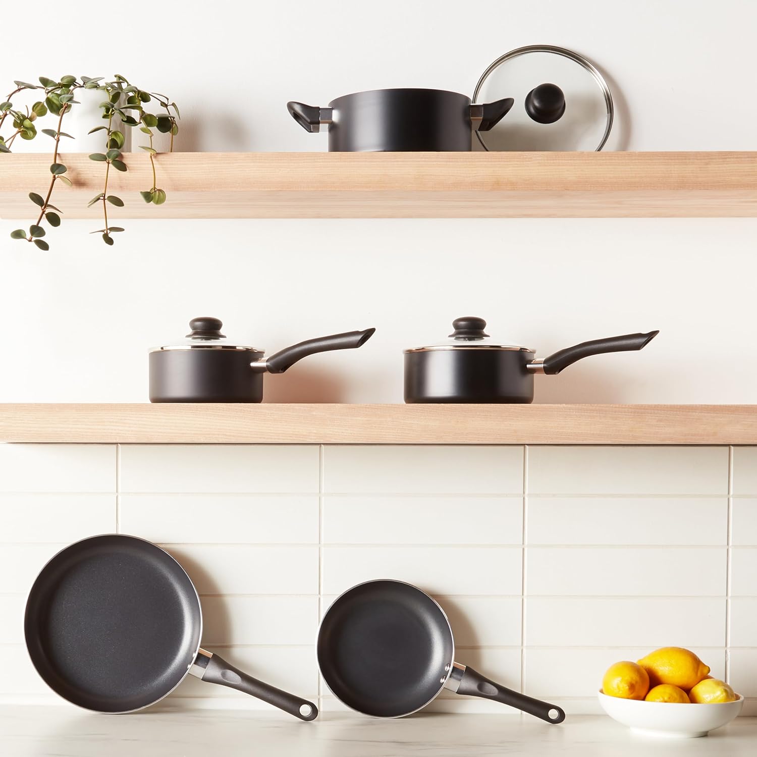 Amazon Basics 8 Nonstick Cookware Set