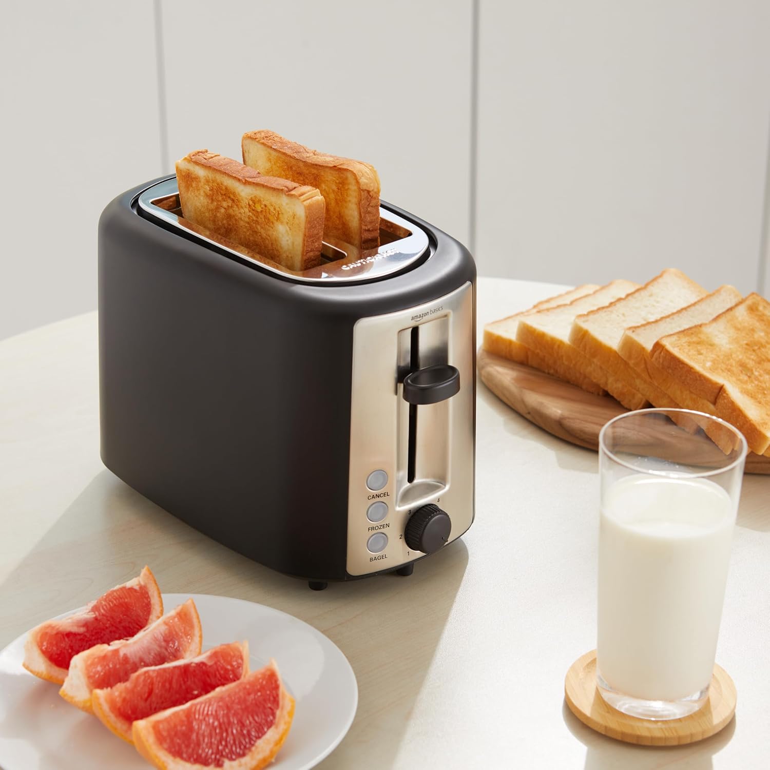 Amazon Basics 2-Slice Toaster