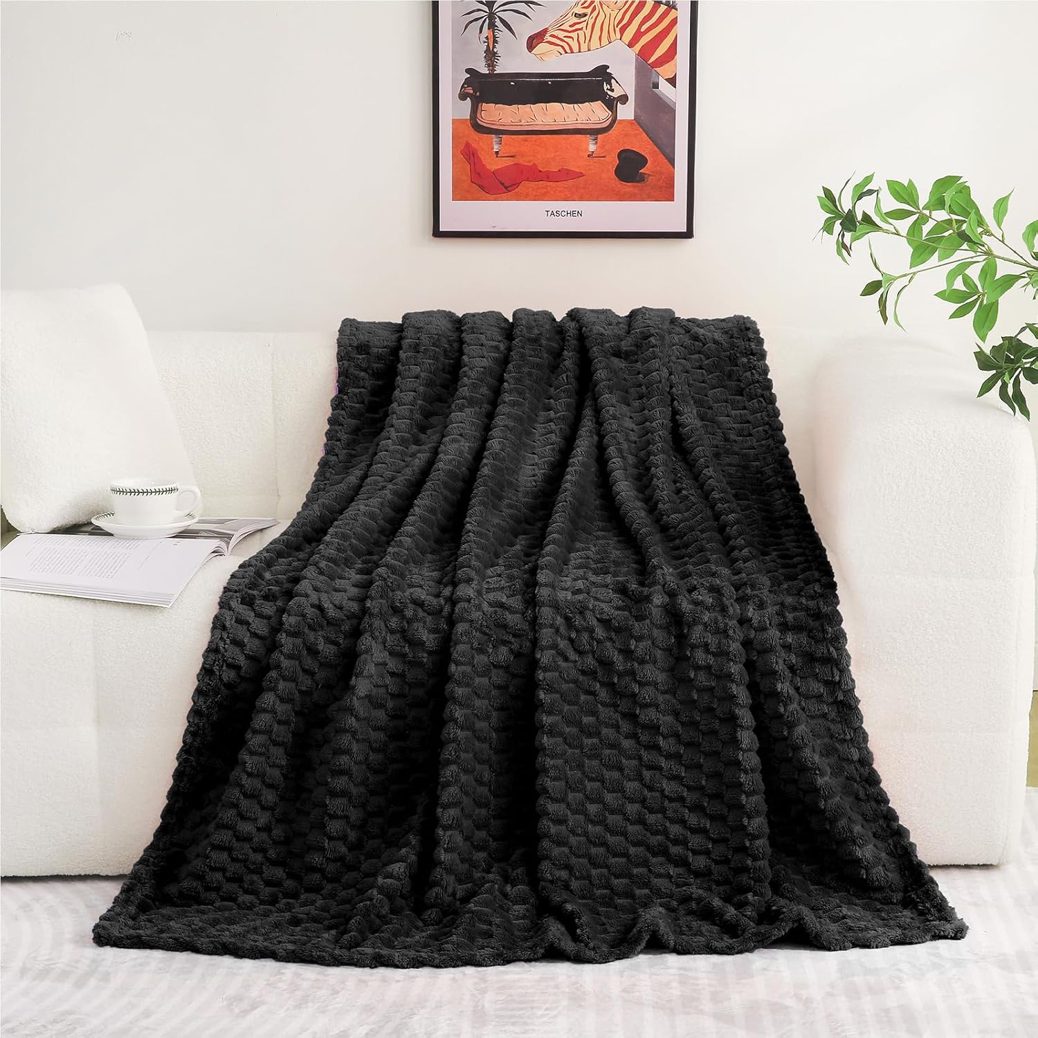 Puncuntex Hot Pink Throw Blanket  for Mom Fuzzy