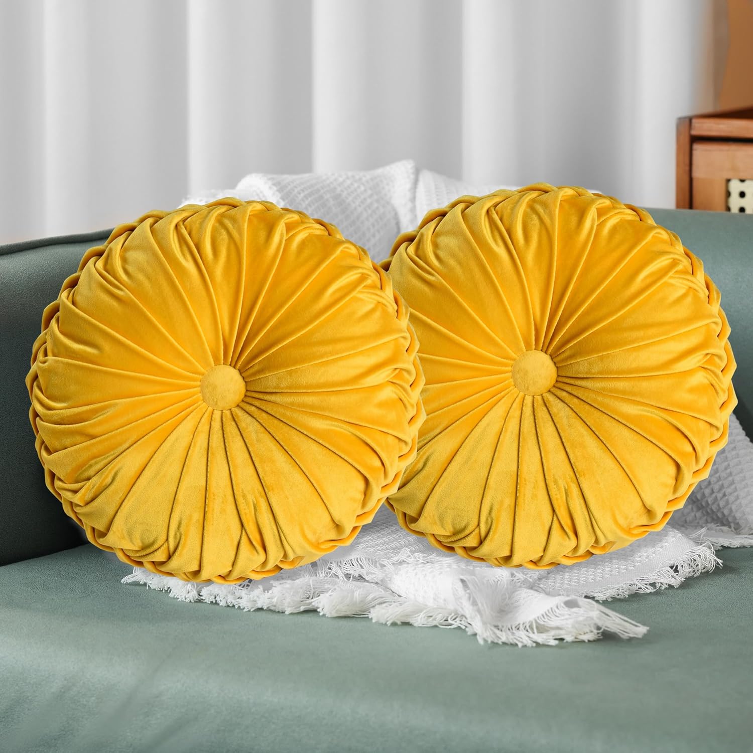HIG Decorative Round Pleated Throw Pillows