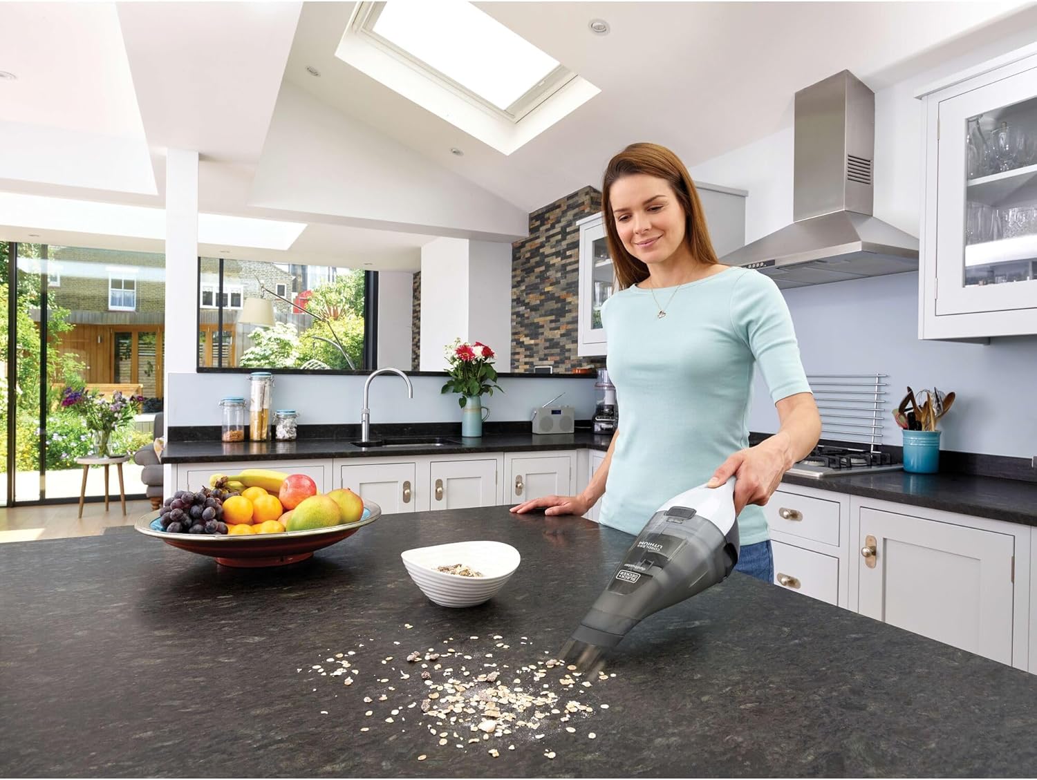 BLACK+DECKER Dustbuster QuickClean Vacuum