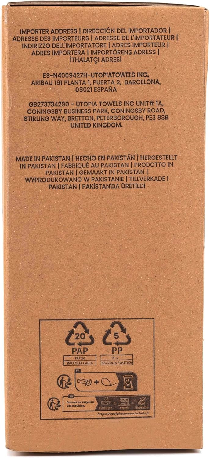 Utopia Home Plastic Hangers Space Saving Clothes Hanger