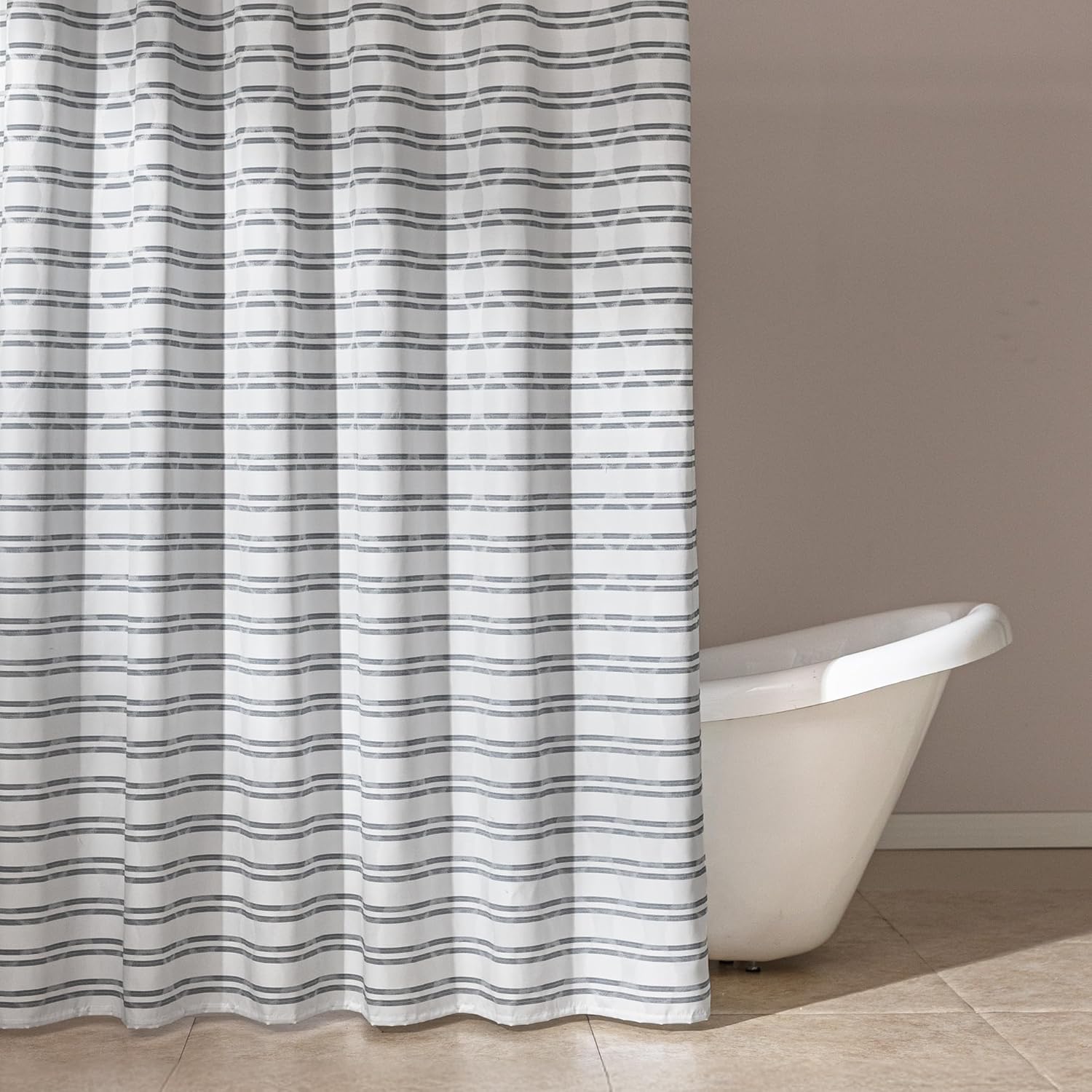 Geometric Jacquard Fabric Shower Curtain for Bathroom