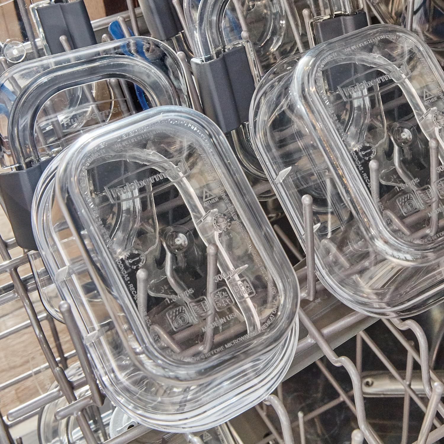 Rubbermaid Brilliance Food Storage