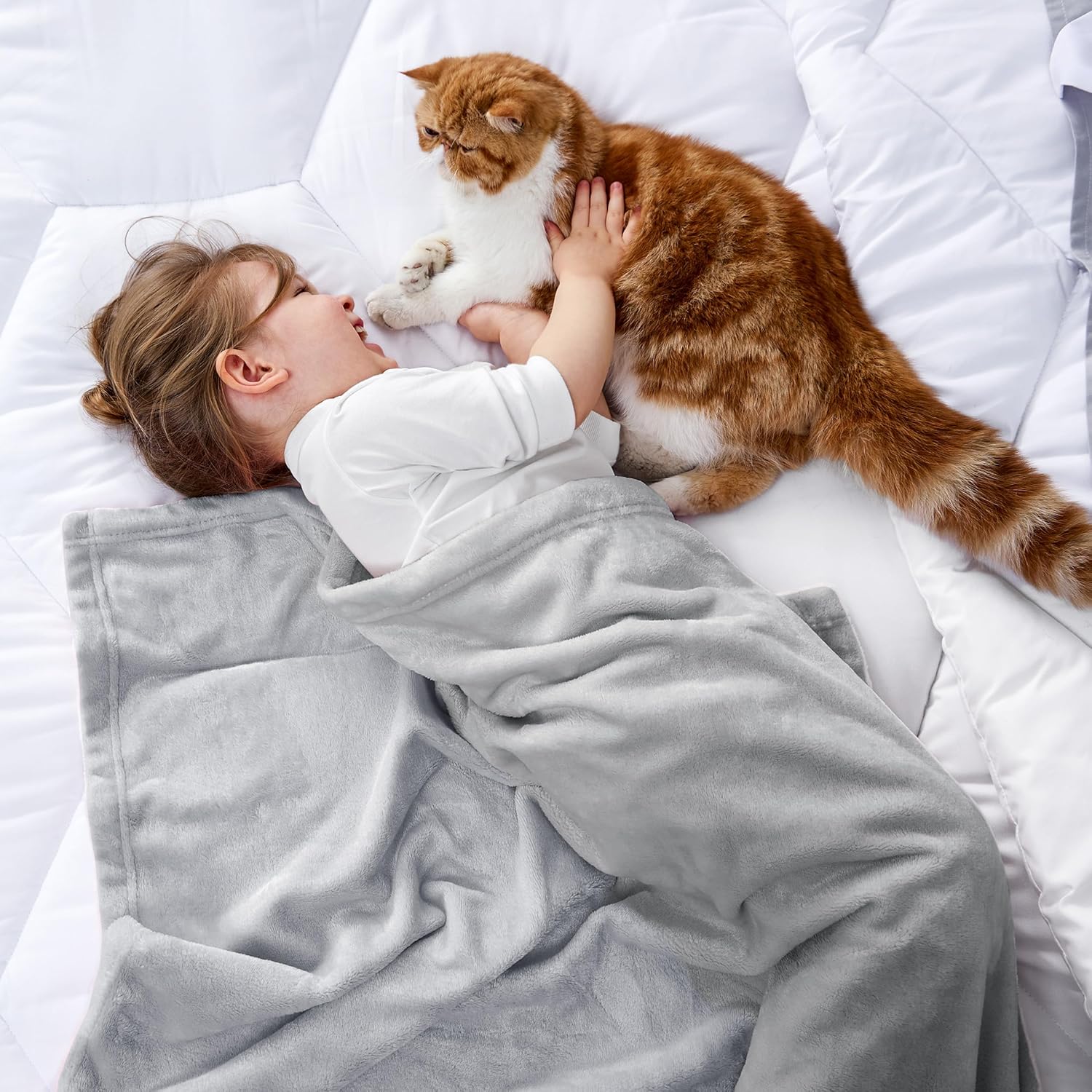 Bedsure GentleSoft Fleece Bed Blankets Queen Size