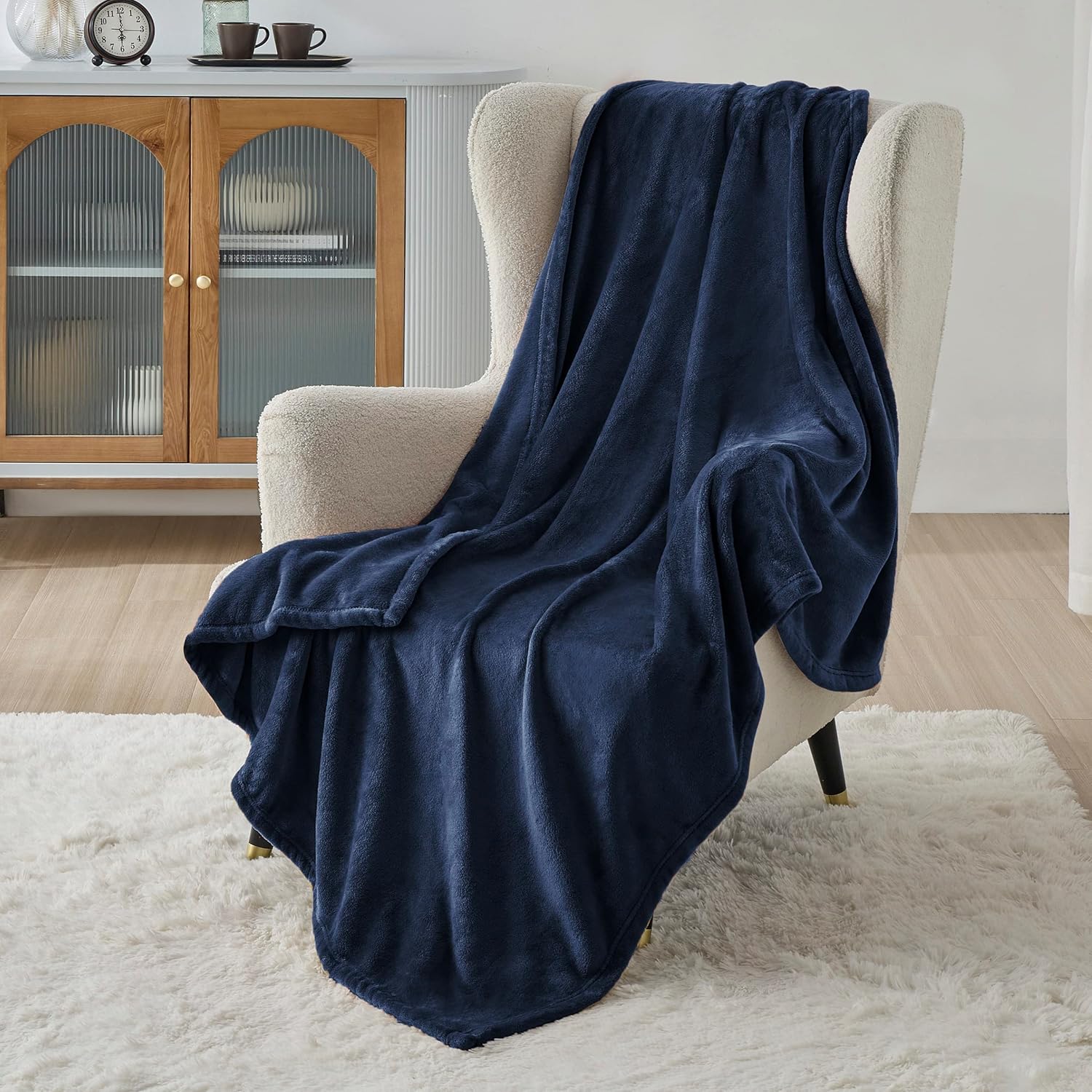 Bedsure GentleSoft Fleece Bed Blankets Queen Size
