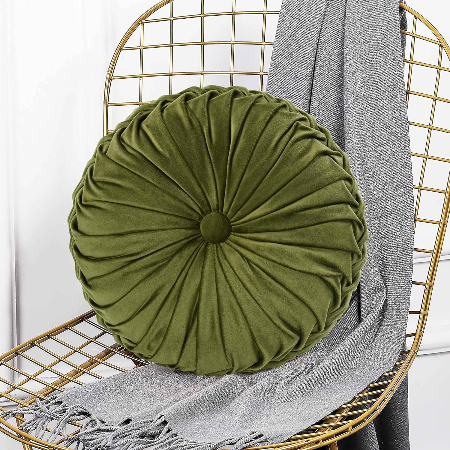 HIG Decorative Round Pleated Throw Pillows