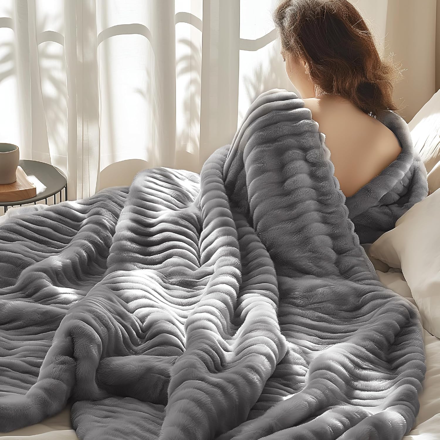 Bedsure GentleSoft Throw Blanket