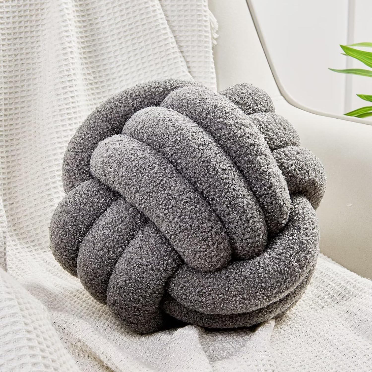Uvvyui Knot Pillow Ball Soft Home Decorative