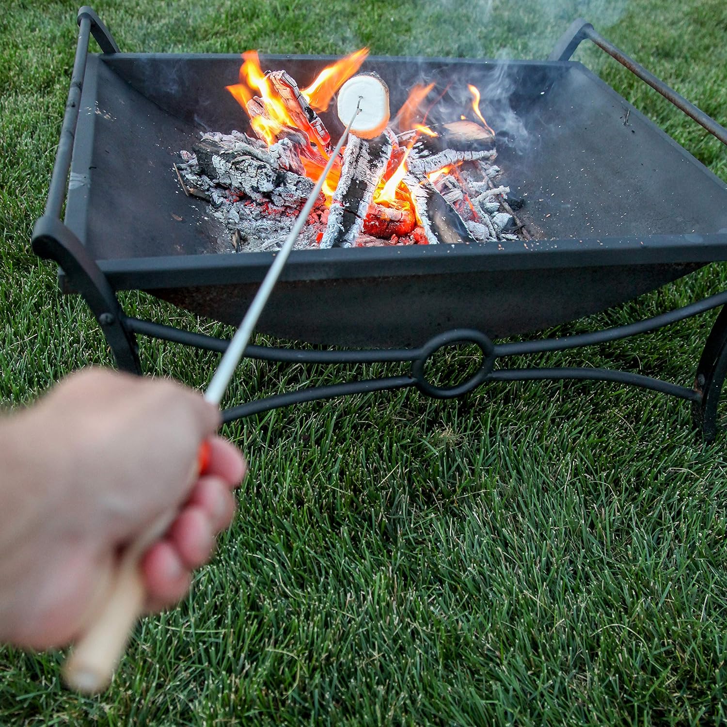 MalloMe S’mores Sticks – 32" Roasting Skewers